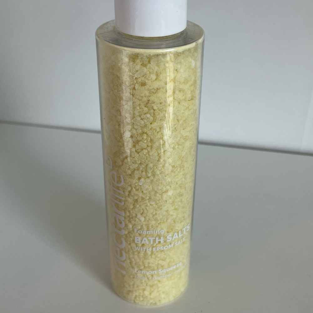 NWT - Nectar Foaming Bath Salt